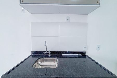 Studio à venda com 28m², 1 quarto e sem vagaSala/Cozinha