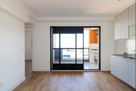 Apartamento para alugar com 40m², 2 quartos e 1 vaga Apartamento para alugar com 40m², 2 quartos e 1 vagaSala/Cozinha