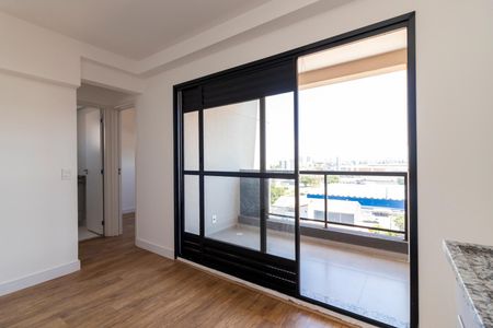 Apartamento para alugar com 40m², 2 quartos e 1 vaga Apartamento para alugar com 40m², 2 quartos e 1 vagaSala/Cozinha
