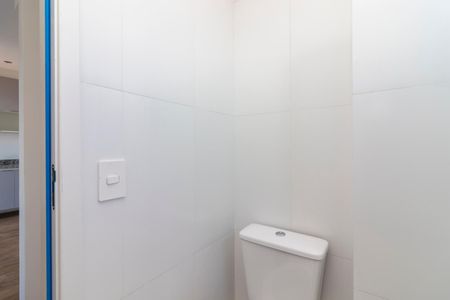 Apartamento para alugar com 40m², 2 quartos e 1 vaga Apartamento para alugar com 40m², 2 quartos e 1 vagaBanheiro Social