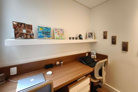 Apartamento à venda com 73m², 3 quartos e 1 vagaQuarto 2