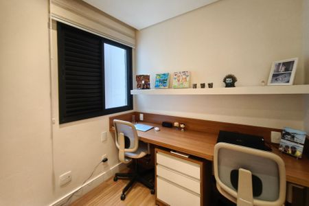 Apartamento à venda com 73m², 3 quartos e 1 vagaQuarto 2