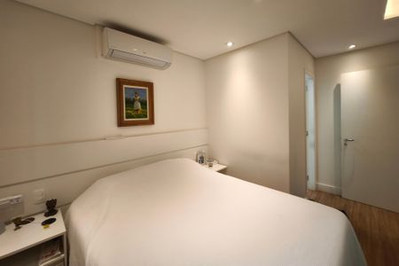 Quarto Suíte de apartamento à venda com 3 quartos, 73m² em Cambuí, Campinas