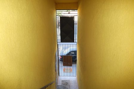 Casa para alugar com 70m², 3 quartos e sem vagaPortão de entrada