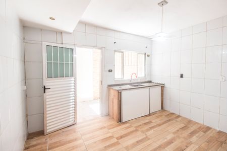 Casa para alugar com 100m², 2 quartos e 1 vagaCozinha