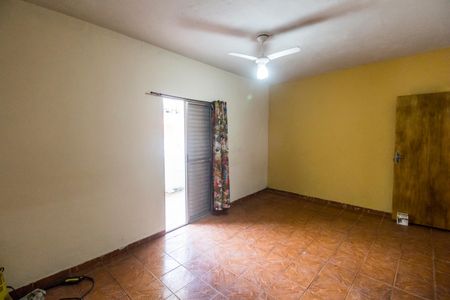 Casa para alugar com 100m², 2 quartos e 1 vagaQuarto 1