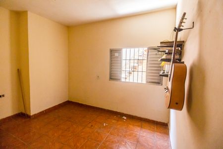 Casa para alugar com 100m², 2 quartos e 1 vagaSala