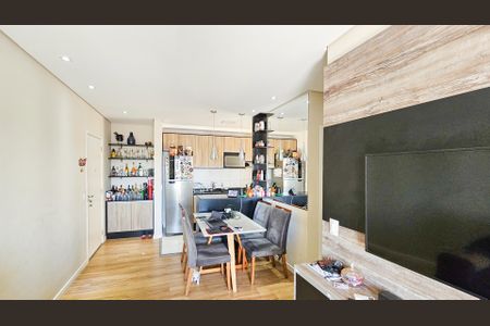 Sala de apartamento à venda com 2 quartos, 60m² em City Bussocaba, Osasco