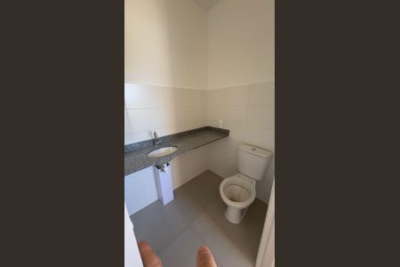 Apartamento para alugar com 70m², 3 quartos e 2 vagas Apartamento para alugar com 70m², 3 quartos e 2 vagasBanheiro Social