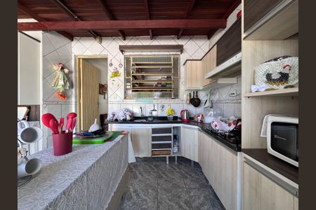 Casa à venda com 129m², 3 quartos e 2 vagas