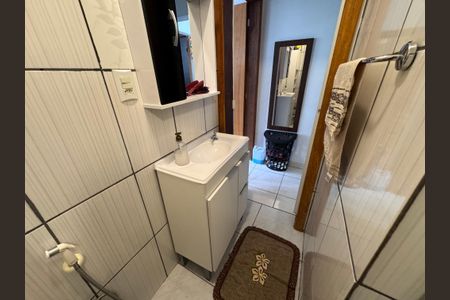 Casa à venda com 129m², 3 quartos e 2 vagas