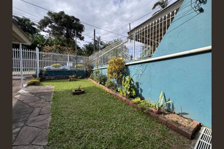 Casa à venda com 129m², 3 quartos e 2 vagas