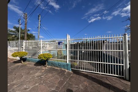 Casa à venda com 129m², 3 quartos e 2 vagas