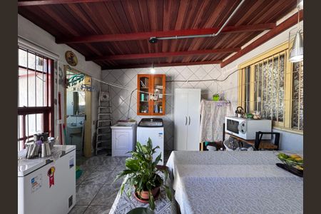 Casa à venda com 129m², 3 quartos e 2 vagas