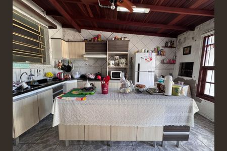 Casa à venda com 129m², 3 quartos e 2 vagas