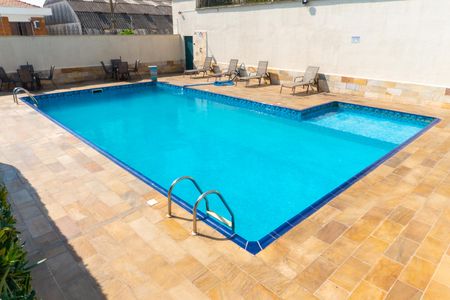 Apartamento para alugar com 76m², 2 quartos e 1 vaga Apartamento para alugar com 76m², 2 quartos e 1 vagaÁrea comum - Piscina