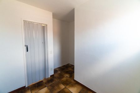 Apartamento para alugar com 76m², 2 quartos e 1 vaga Apartamento para alugar com 76m², 2 quartos e 1 vagaQuarto de Serviço