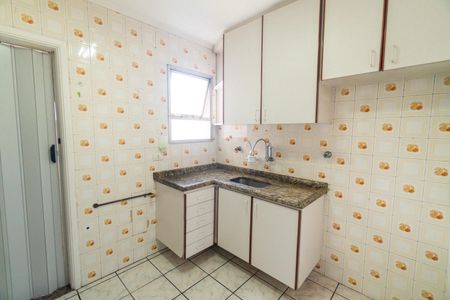 Apartamento para alugar com 76m², 2 quartos e 1 vaga Apartamento para alugar com 76m², 2 quartos e 1 vagaCozinha