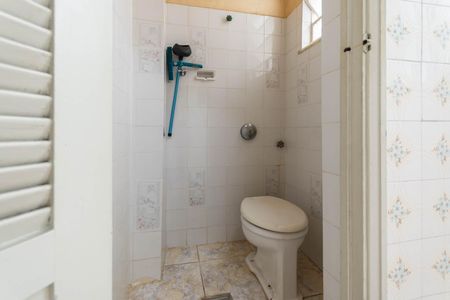 Apartamento para alugar com 110m², 3 quartos e sem vagaBanheiro de Serviço