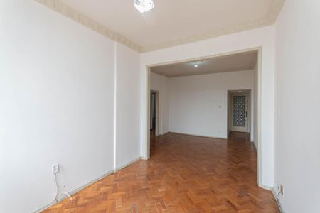 Apartamento para alugar com 110m², 3 quartos e sem vagaSala
