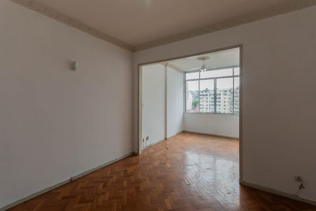 Apartamento para alugar com 110m², 3 quartos e sem vagaSala