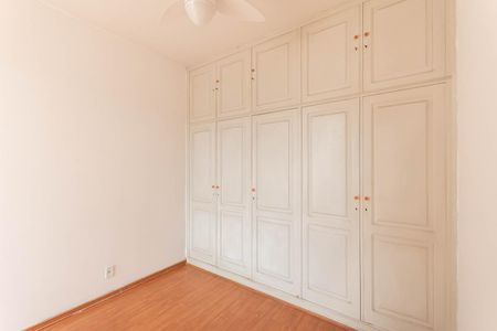 Apartamento para alugar com 110m², 3 quartos e sem vagaQuarto 2