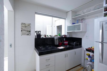 Casa à venda com 210m², 3 quartos e 2 vagas Casa à venda com 210m², 3 quartos e 2 vagasCozinha