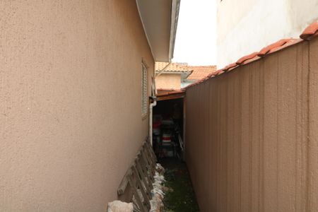 Casa à venda com 138m², 3 quartos e 1 vagaCorredor Lateral