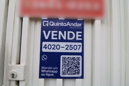 Casa à venda com 138m², 3 quartos e 1 vagaFachada