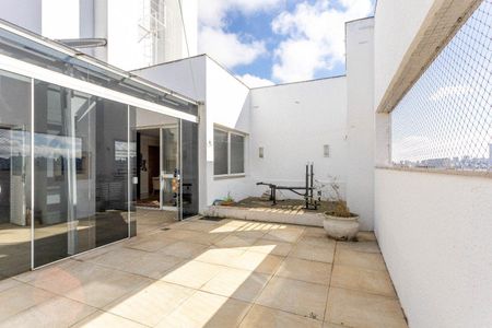 Apartamento à venda com 176m², 3 quartos e 3 vagasVaranda 