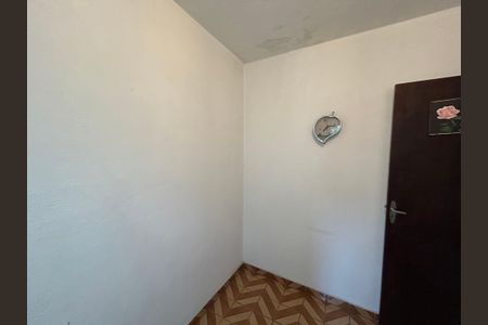 Casa à venda com 199m², 4 quartos e 2 vagas Casa à venda com 199m², 4 quartos e 2 vagasQuarto 2 Casa 2