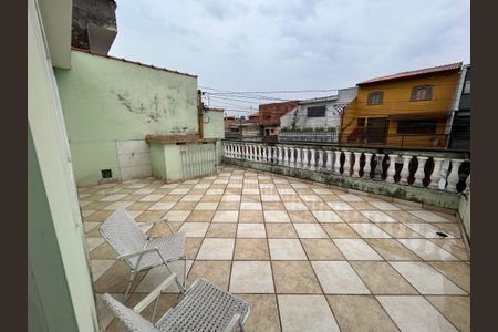 Casa à venda com 199m², 4 quartos e 2 vagas Casa à venda com 199m², 4 quartos e 2 vagasVaranda do Quarto 4