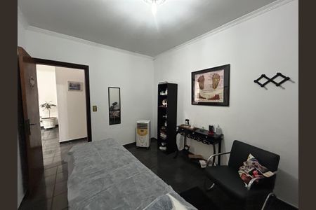 Casa à venda com 199m², 4 quartos e 2 vagas Casa à venda com 199m², 4 quartos e 2 vagasQuarto 3