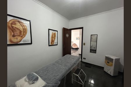 Casa à venda com 199m², 4 quartos e 2 vagas Casa à venda com 199m², 4 quartos e 2 vagasQuarto 3