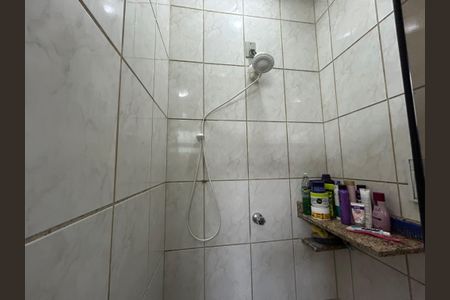 Casa à venda com 199m², 4 quartos e 2 vagas Casa à venda com 199m², 4 quartos e 2 vagasBanheiro 2