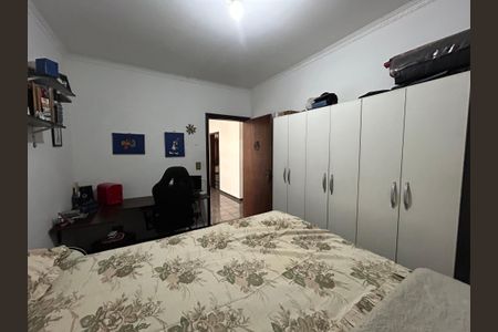Casa à venda com 199m², 4 quartos e 2 vagas Casa à venda com 199m², 4 quartos e 2 vagasQuarto 2