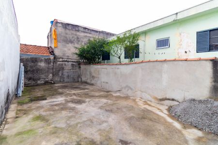 Casa à venda com 90m², 2 quartos e 1 vagaQuintal