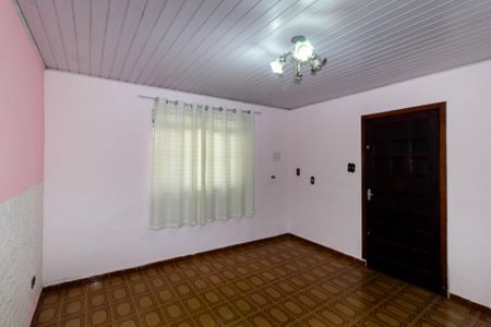 Casa à venda com 90m², 2 quartos e 1 vagaSala