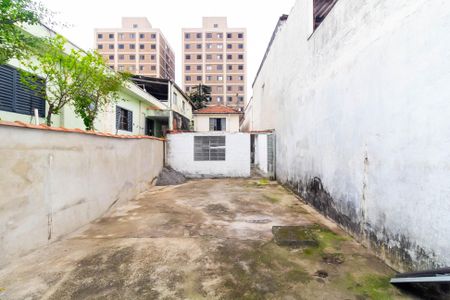 Casa à venda com 90m², 2 quartos e 1 vagaQuintal