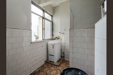 Apartamento à venda com 76m², 2 quartos e sem vagaÁrea de Serviço