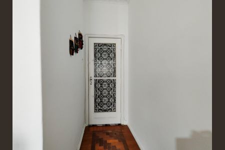 Apartamento à venda com 76m², 2 quartos e sem vagaEntrada