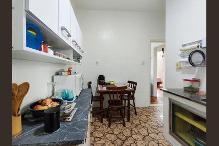 Apartamento à venda com 76m², 2 quartos e sem vagaCozinha