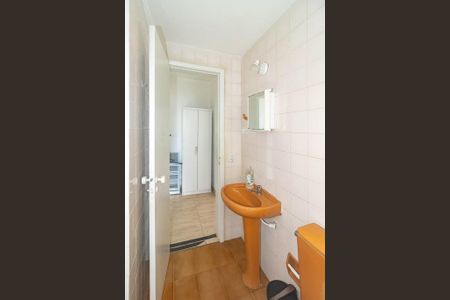 Banheiro  de apartamento para alugar com 1 quarto, 50m² em Centro Histórico, Porto Alegre