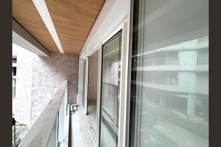 Apartamento para alugar com 50m², 1 quarto e 1 vagaVaranda da sala