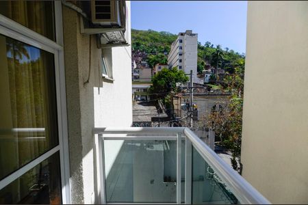 Apartamento à venda com 56m², 2 quartos e 1 vagaSala