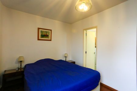 Apartamento à venda com 166m², 4 quartos e 3 vagas Apartamento à venda com 166m², 4 quartos e 3 vagasSUÍTE