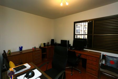 Apartamento à venda com 166m², 4 quartos e 3 vagas Apartamento à venda com 166m², 4 quartos e 3 vagasquarto 3