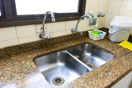 Apartamento à venda com 166m², 4 quartos e 3 vagas Apartamento à venda com 166m², 4 quartos e 3 vagascozinha