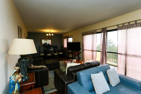 Sala  de apartamento à venda com 4 quartos, 166m² em Vila Suzana, São Paulo