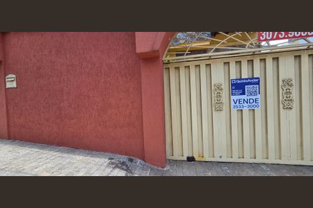 Casa à venda com 345m², 5 quartos e 6 vagasPlaquinha instalada